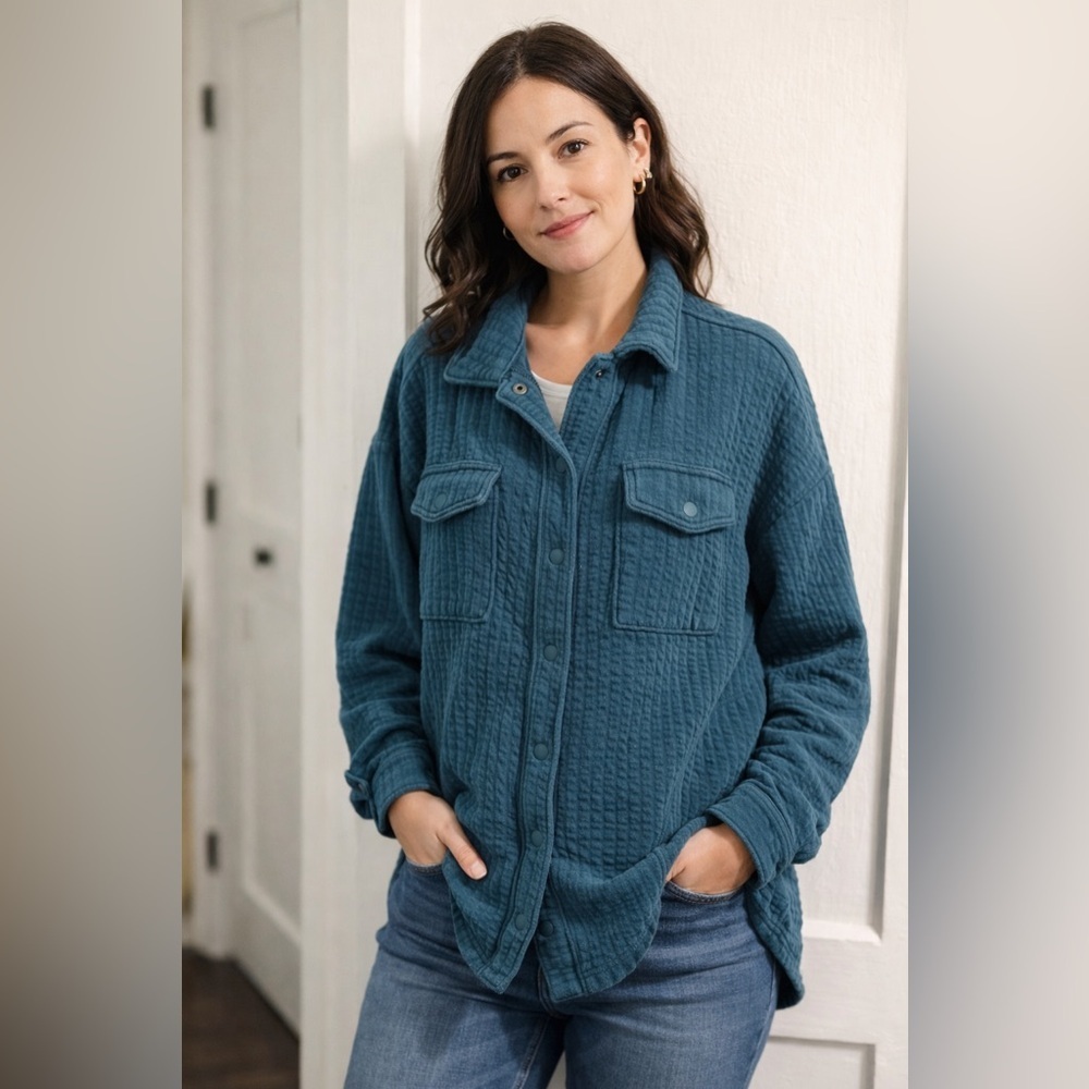 Aerie Quilted Button Down Shirt